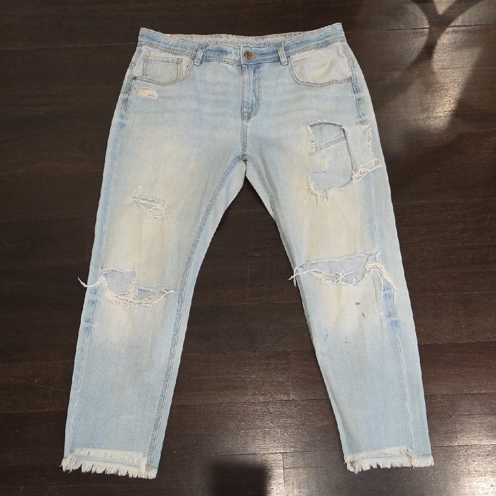 WOMEN'S ZARA CLASSIC LIGHT BLUE RIPPED JEANS DENIM PANTS $70 SZ 10